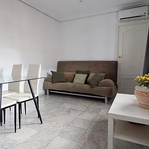 La Casa Roja: Luminoso ático Con Vistas Apartamento